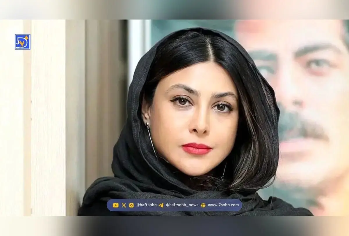 آزاده صمدی با کیف ۵۰ میلیونی در استایل پاییزی، نشان داد که جذاب‌ترین سلبریتی‌های ایران استایل و لوکس بودن را ترکیب می‌کند