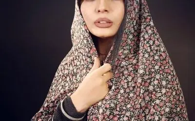 صحرا اسداللهی از تاثیر بازی در نقش زن پژمان بازغی بر وضعیت سلامت مادرش و خاطرات جالب زندگی‌اش می‌گوید