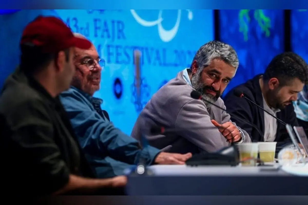 جزئیات رنگ فیروزه‌ای اتاق برج میلاد؛ پاتوق جدید بازیگران مشهور در جشنواره فجر