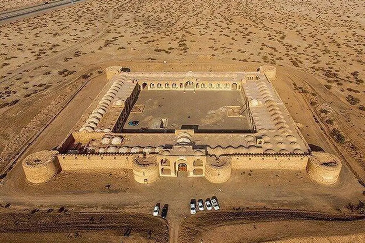 کاروانسرای کنسرت پرستو احمدی کجاست؟
