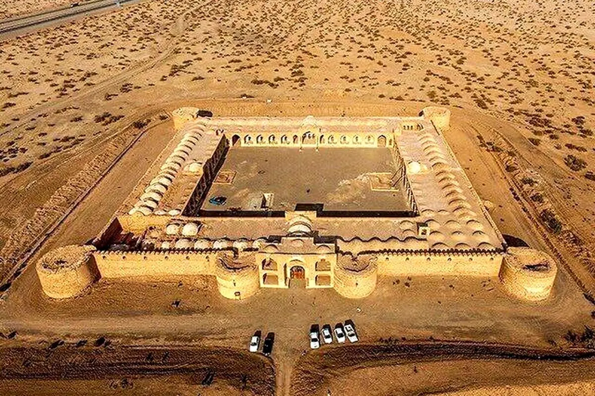 کاروانسرای کنسرت پرستو احمدی کجاست؟

