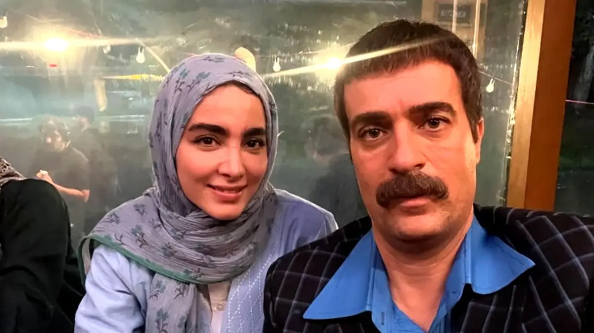 سنا حسینی، دختر نقی در ۲۰ سالگی؛ تصاویری دیدنی و تحول شگفت‌انگیز در نقش سارا در پایتخت ۷