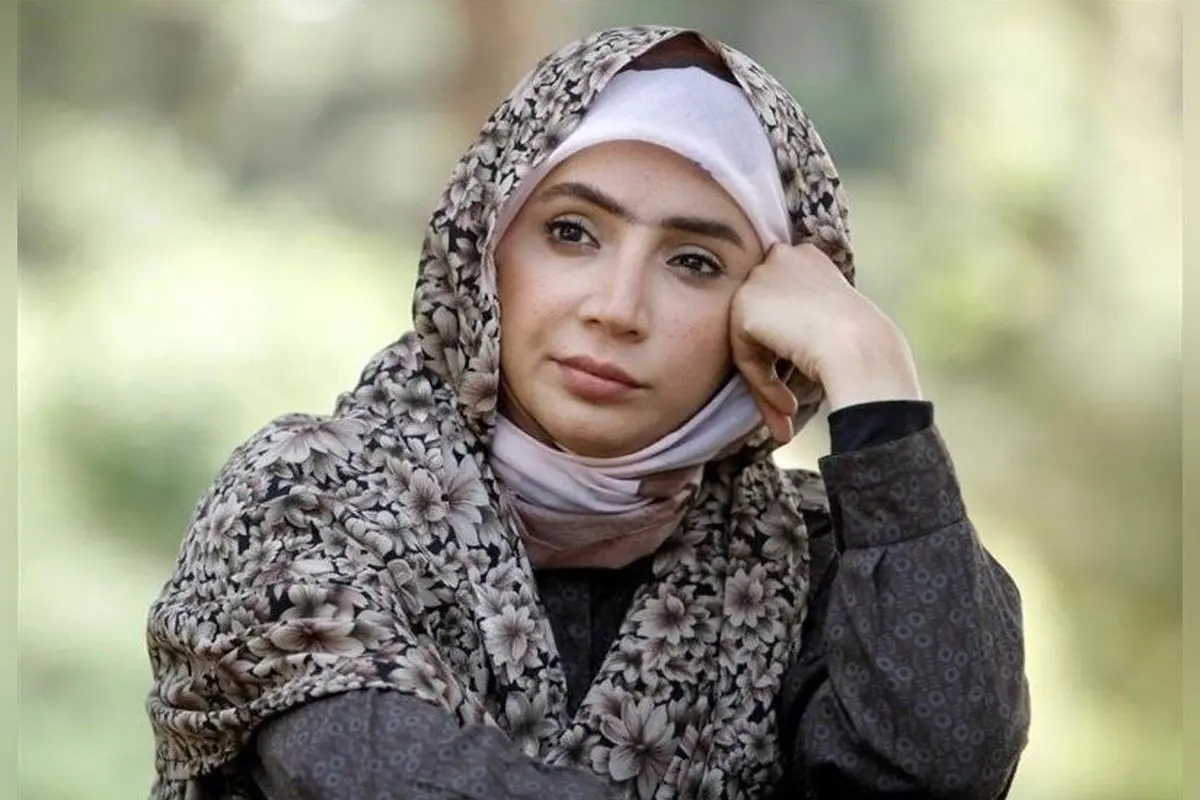 شبنم قلی‌خانی در مجموعه «بیگانه‌ای با من است»؛ هم اتاق خواب و هم اتاق کار، بازیگر با نقش متفاوت و دکورهای طبیعی