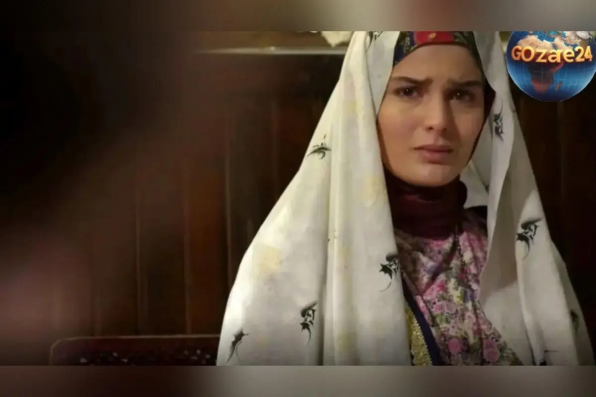 عکس جدید غزاله اکرمی در پشت صحنه سریال رحیل؛ سفر در زمان و هنر بازیگری در سال 1402