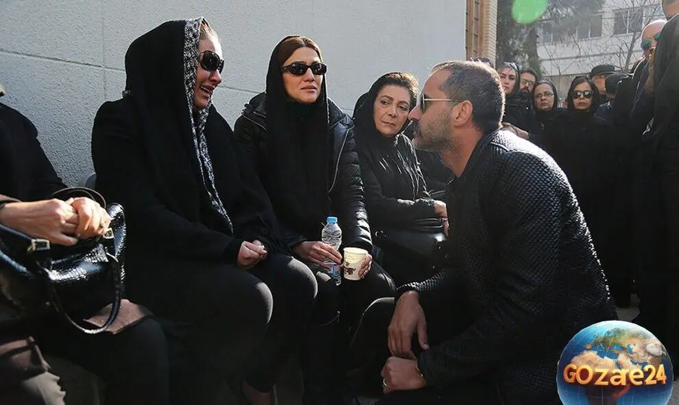 چیدمان ساده و دلنشین میز عزای همسر جوان زیبا بروفه و خانه گلباران شده‌اش + تصاویر تزئینات با خرما و گل‌های داوودی
