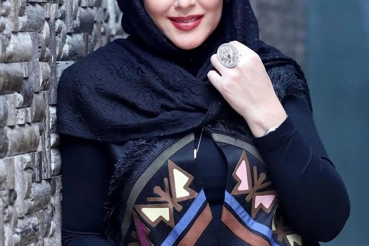 جذابیت بی‌نظیر لاله اسکندری در سفر زمستانی به ایتالیا و چک + پیام‌های امیدبخش در آستانه سال نو