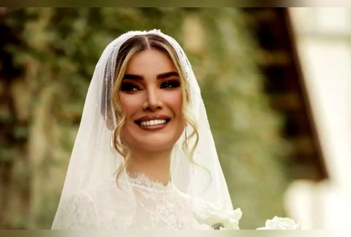 عکس‌های لوکس و باشکوه از گل‌آرایی لاکچری جشن عروسی متین ستوده و کامران تفتی