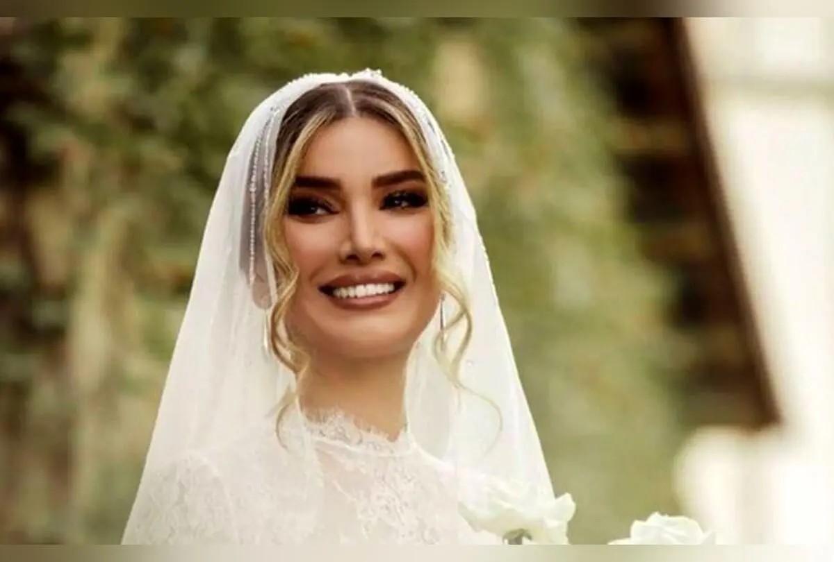 عکس‌های لوکس و باشکوه از گل‌آرایی لاکچری جشن عروسی متین ستوده و کامران تفتی