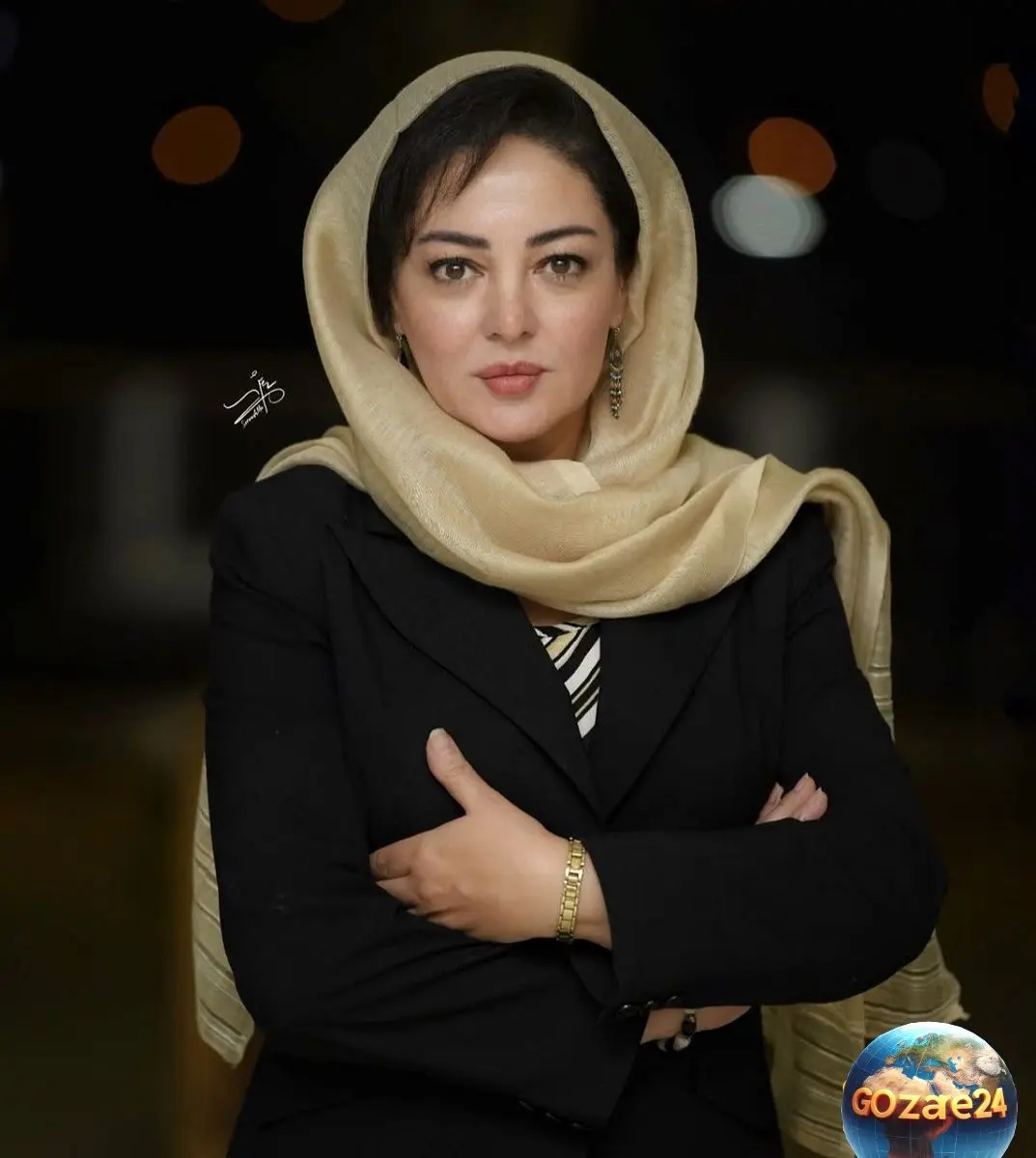 رزیتا غفاری از تصاویر جشن عروسی دهه 70 با تاج خاص و زیبا کنار همسرش عباس صالحی رونمایی کرد
