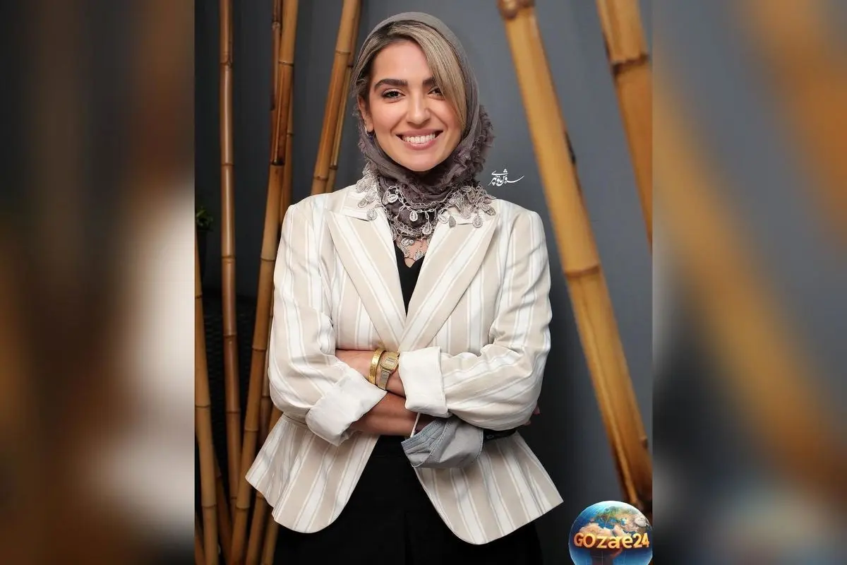 لحظات شاعرانه و رمانتیک مونا کرمی از پشت پنجره در جدیدترین پست اینستاگرام