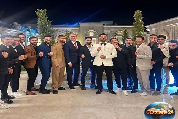 مهرداد محمدی و همسرش در عروسی مرتضی پورعلی‌گنجی؛ تنها استقلالی حاضر در این رویداد با عکس