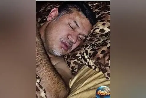 شوخی و خنده‌دار بودن لحظه خواب علی دایی در مراسم قرعه‌کشی جام جهانی ۲۰۲۲ قطر + فیلم و جزئیات
