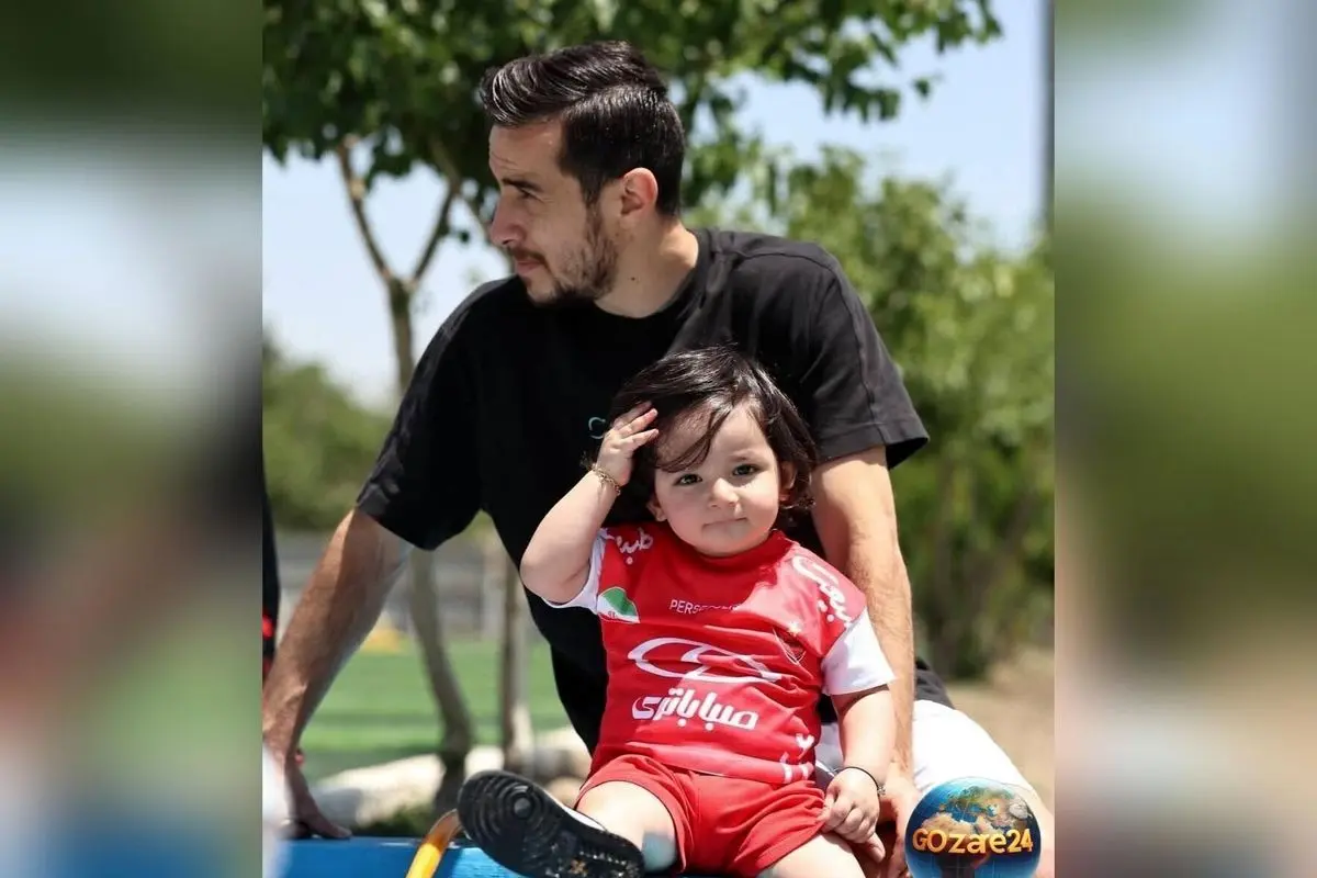 رونمایی از موتور قرمز لوکس و هوشمند پران پسر ناز و خوش‌تیپ فرشاد احمدزاده + فیلم و تصاویر جذاب