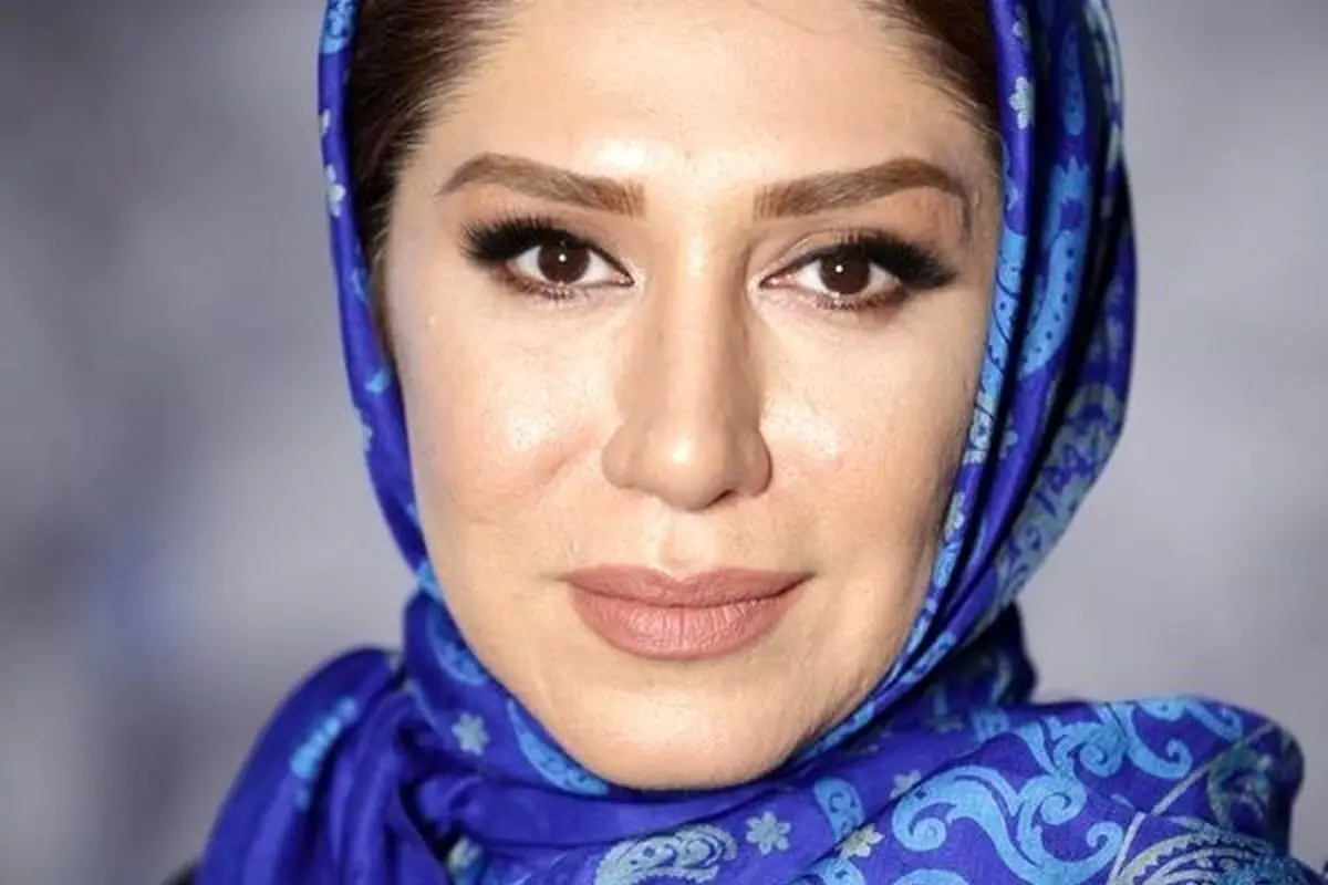 نسیم ادبی از عشق دور و دلتنگی بی‌پایان خود برای کسی که در کنار او نیست، پرده برداشت