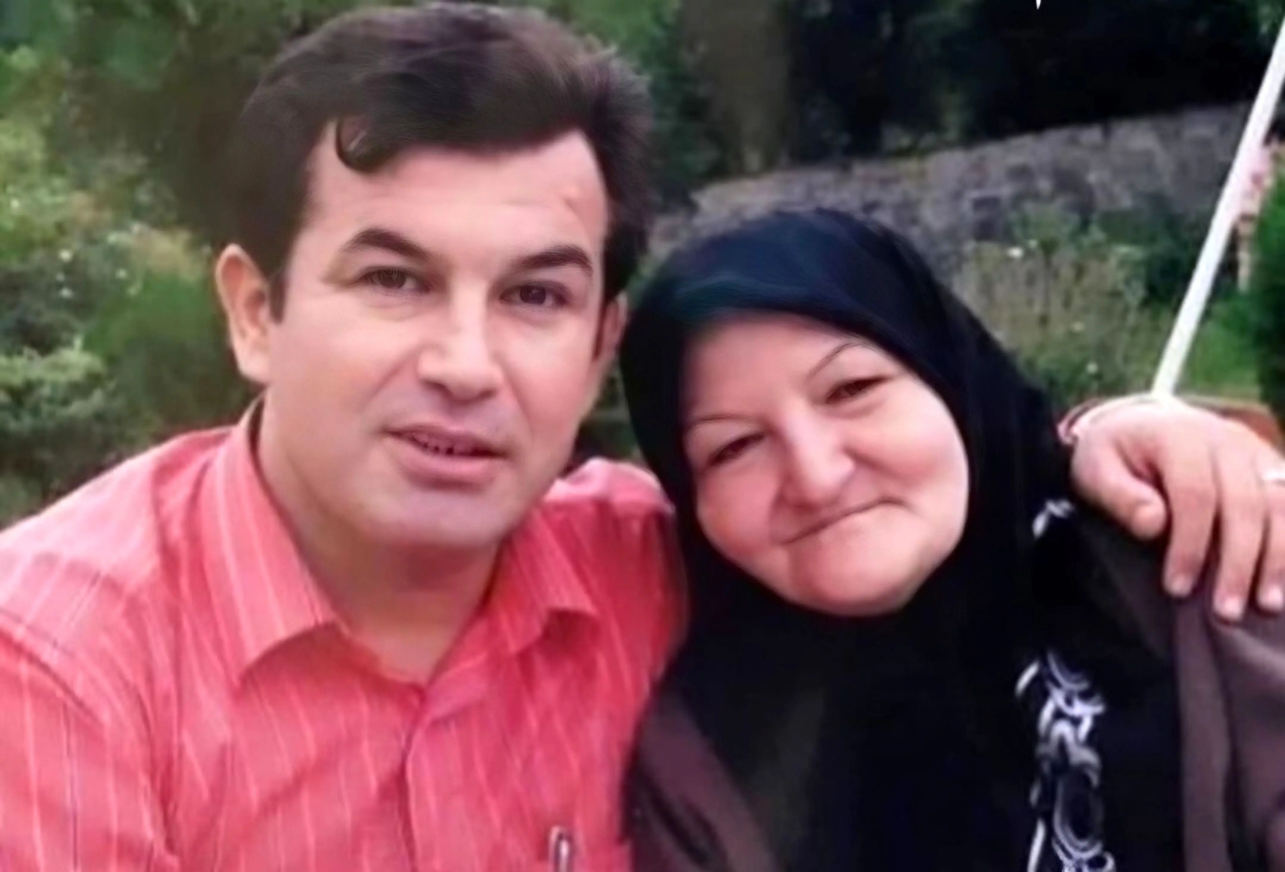 حمید استیلی بازیکن اسبق تیم ملی فوتبال داغ‌دار مادر شد