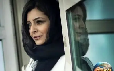 ساره بیات با استوری خلاقانه و شیک در خیابان، بازیگر محبوب در کنار آینه+عکس