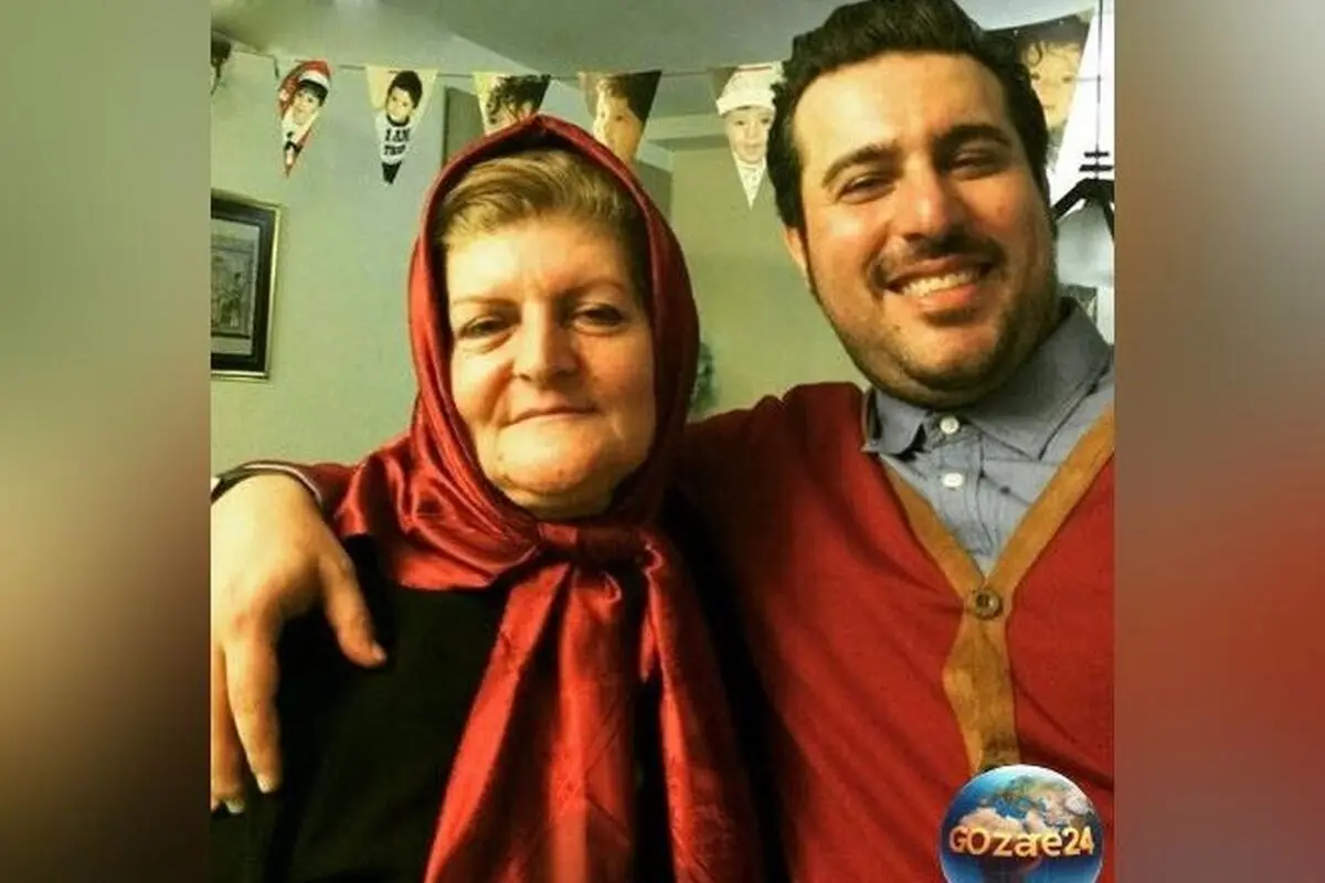 فرهاد اصلانی برای تسلیت درگذشت مادر محسن کیایی، تاج گل زیبای گلابی فرستاد + عکس