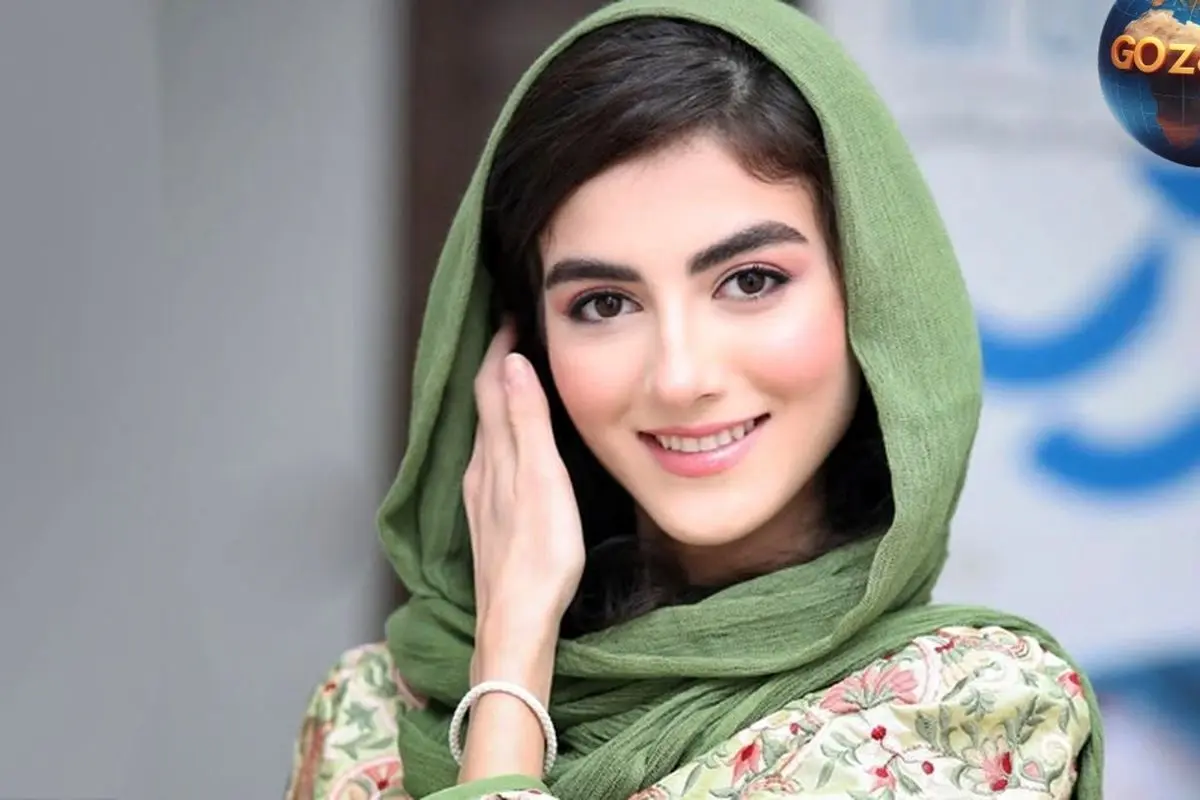 استایل مدرن پردیس پورعابدینی با کت جین و کفش ۱۰۰ دلاری در اکران «زیبا صدایم کن»