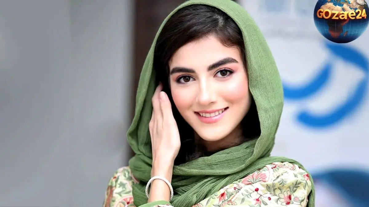 استایل مدرن پردیس پورعابدینی با کت جین و کفش ۱۰۰ دلاری در اکران «زیبا صدایم کن»