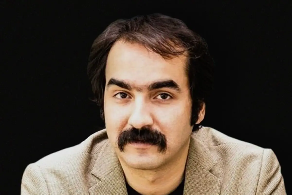 سجاد افشاریان به دلیل پوشش خبری بی‌بی‌سی و اینترنشنال، این شبکه‌ها را رسماً بایکوت کرد