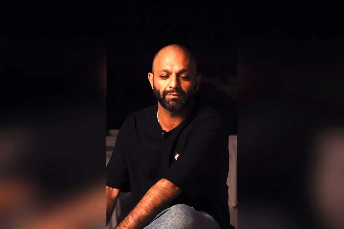 نمایش جذاب «امشب به صرف بورش و خون» با بازی الهام کردا و صابر ابر در پردیس تئاتر دکر، تجربهای تئاتری متفاوت و بینظیر را در تابستان ۱۴۰۴ رقم میزند