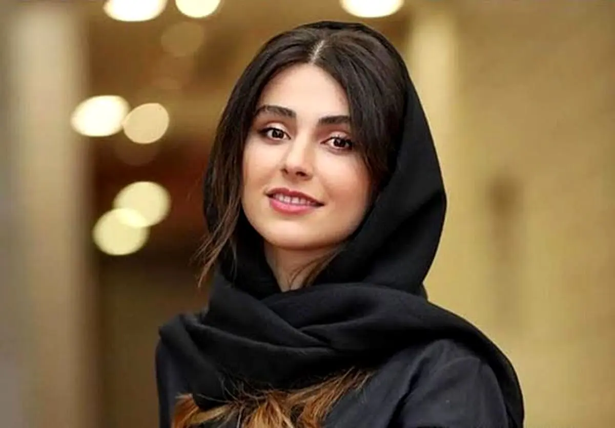 عکس های جدید و بیوگرافی لاله مرزبان، بازیگر جوان و پرکار سریال آبان | زندگی شخصی، حرفه‌ای و نقش‌های او