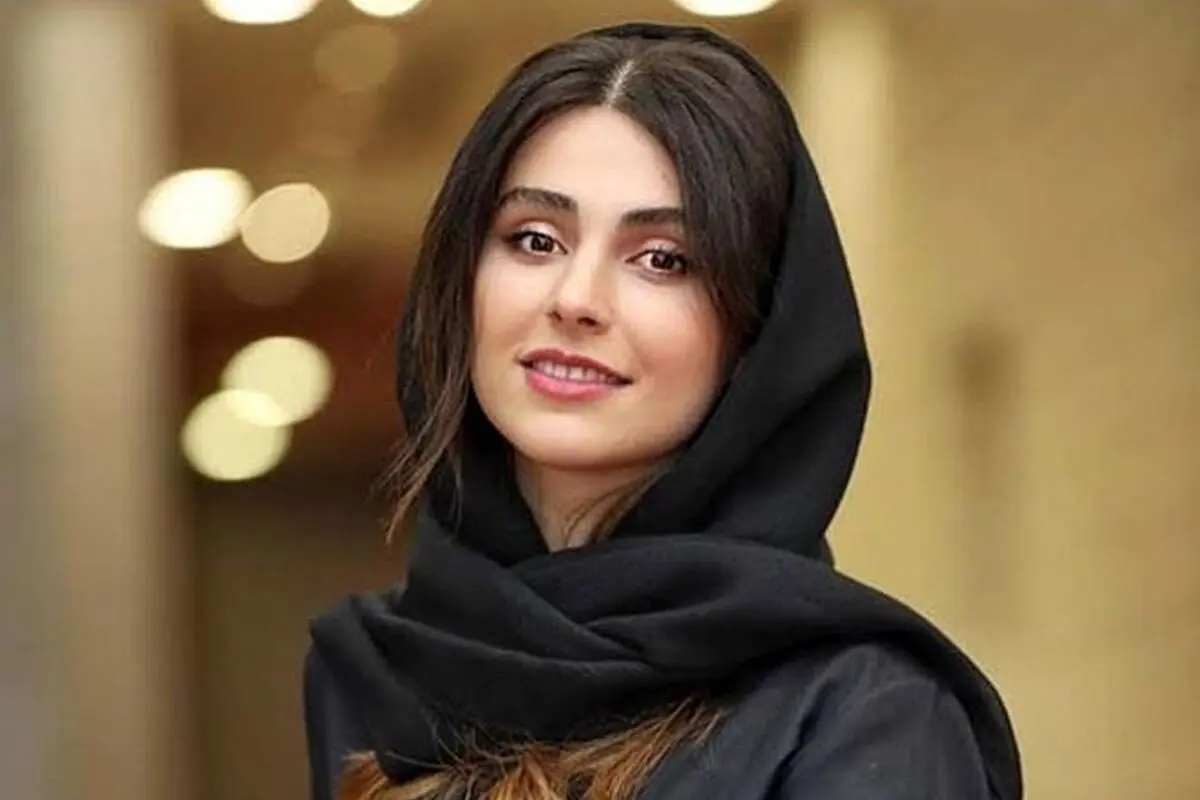 عکس های جدید و بیوگرافی لاله مرزبان، بازیگر جوان و پرکار سریال آبان | زندگی شخصی، حرفه‌ای و نقش‌های او