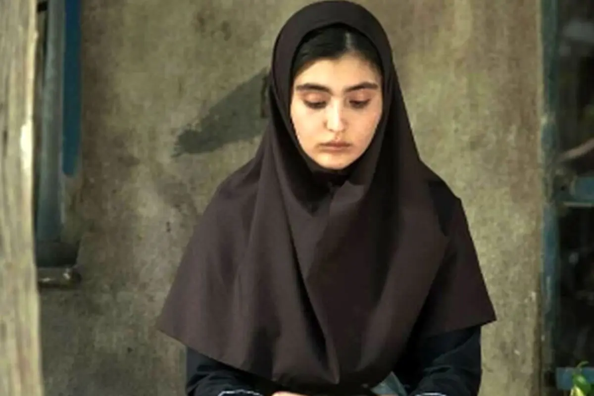 عکس جدید و جذاب زهرا مددی در نقش دختر عاشق جواد عزتی در سریال وحشی + بیوگرافی و فعالیتهای هنری