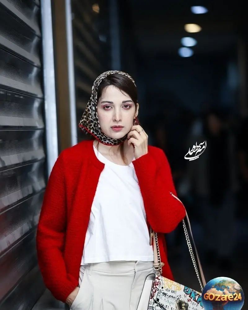 روشنک گرامی با استایل چروک و کارگری در منزل؛ عکس جدید و جالب او در اینستاگرام