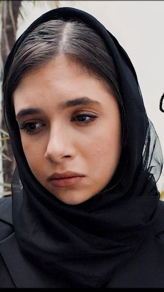 نمایش #صلحِ_عباس_آباد با استقبال بی‌نظیر در تئاتر ملک؛ بلیت‌های جدید در تیوال عرضه شد!
