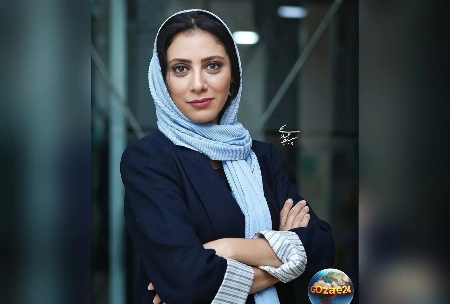 مونا فرجاد با استایل جذاب و تو دل برو در پافر چرم کوتاه در جدیدترین استوری اینستاگرام خود