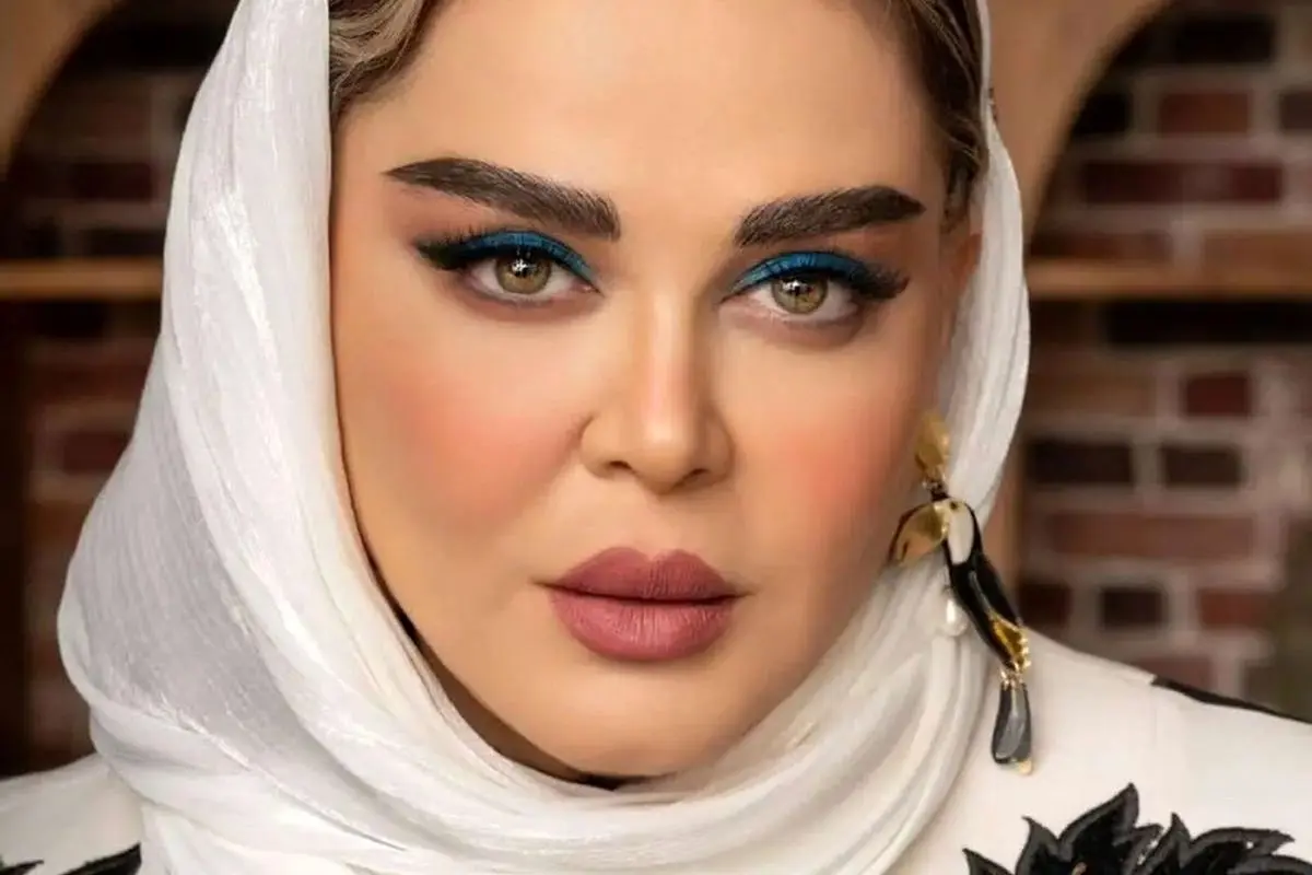 تاب سواری بهاره رهنما با کفش پاشنه بلند؛ راه رفتن با این کفشا چجوری ممکنه؟!
