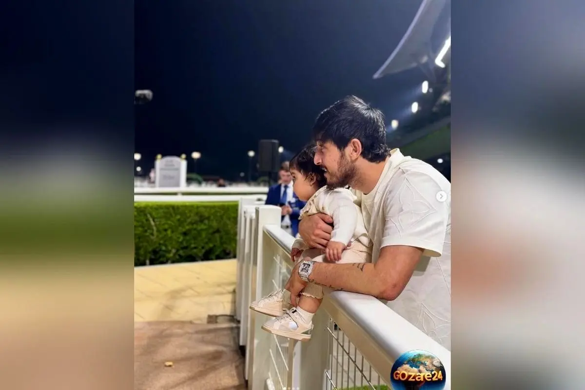 عکس جشن تولد یک‌ساله دختر سردار آزمون با استایل کژوال و بادکنک‌آرایی شیک و پاستیلی