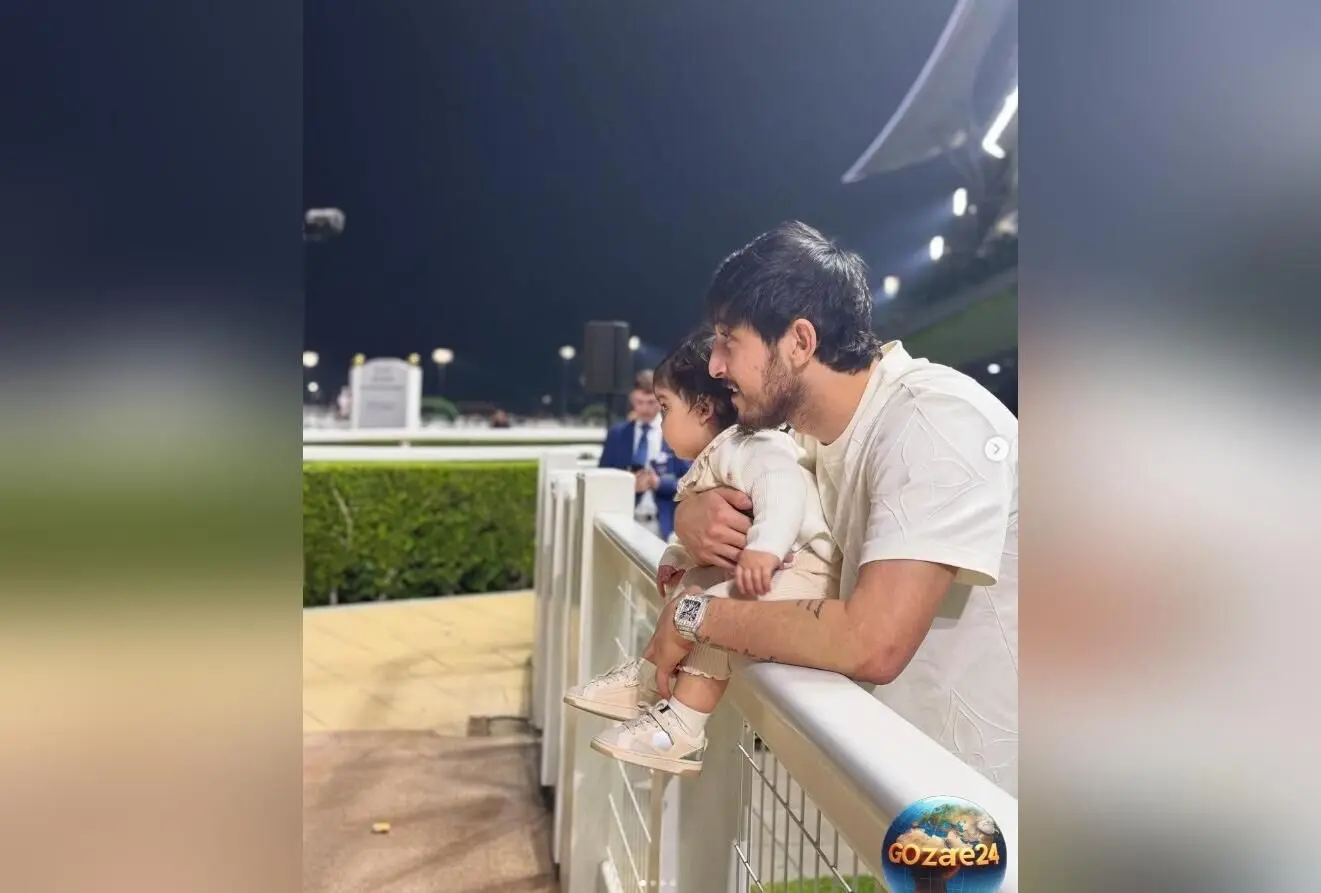 عکس جشن تولد یک‌ساله دختر سردار آزمون با استایل کژوال و بادکنک‌آرایی شیک و پاستیلی