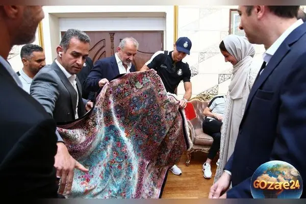 فرش ابریشمی رونالدو با ارزش میلیاردی| قالی نقش باغی ایرانی، نماد هنر و ثروت جهانی