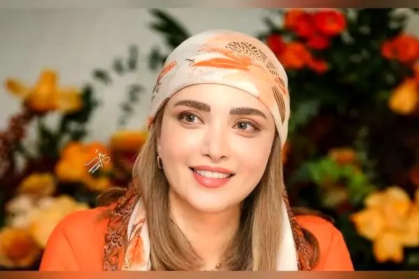 تصاویر دلنشین از اتاقک جادویی بهنوش طباطبایی در حیاط خانه با طراحی ساده و طبیعت‌گرا