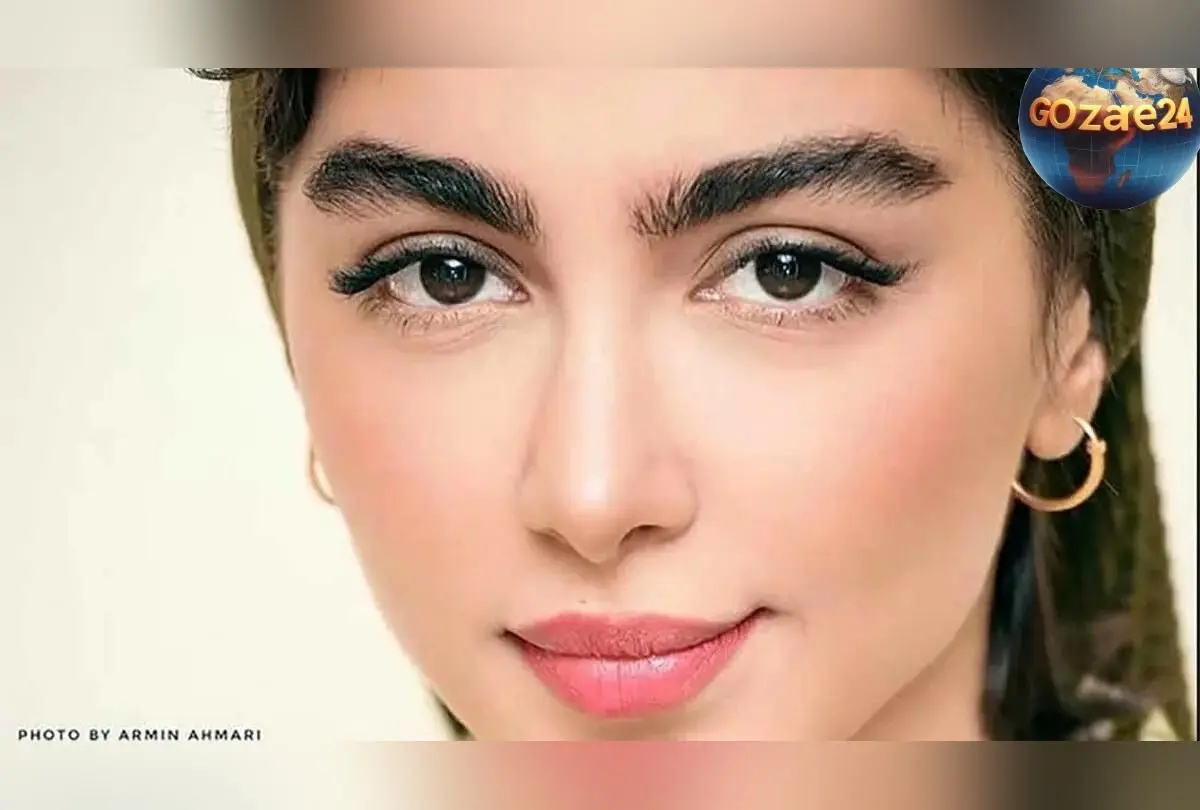 عکس جدید سونیا حسینی در جشن عکاسان با استایل بوهو و گوشواره‌های سرخپوستی، جذابیت و استایل خاص او را نشان می‌دهد