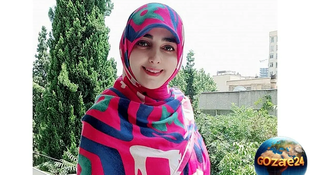 تصویر لوکس و دلباز آشپزخانه ستاره سادات قطبی با کابینت‌های سفید و سینک پر از ظروف + عکس