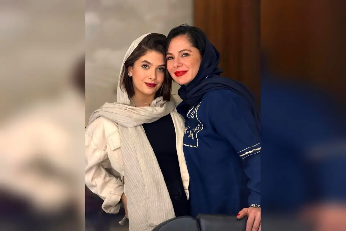 نفس بازغی در کنسرت سهراب پاکزاد ۱۴۰۴/۷/۴: لحظه‌ای بی‌نظیر از مادردختری♥️‍️ در استیج بی‌نظیر