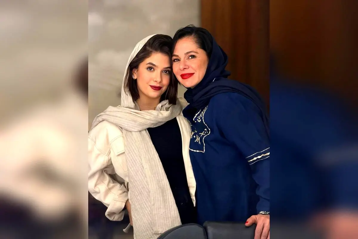 نفس بازغی در کنسرت سهراب پاکزاد ۱۴۰۴/۷/۴: لحظه‌ای بی‌نظیر از مادردختری♥️‍️ در استیج بی‌نظیر