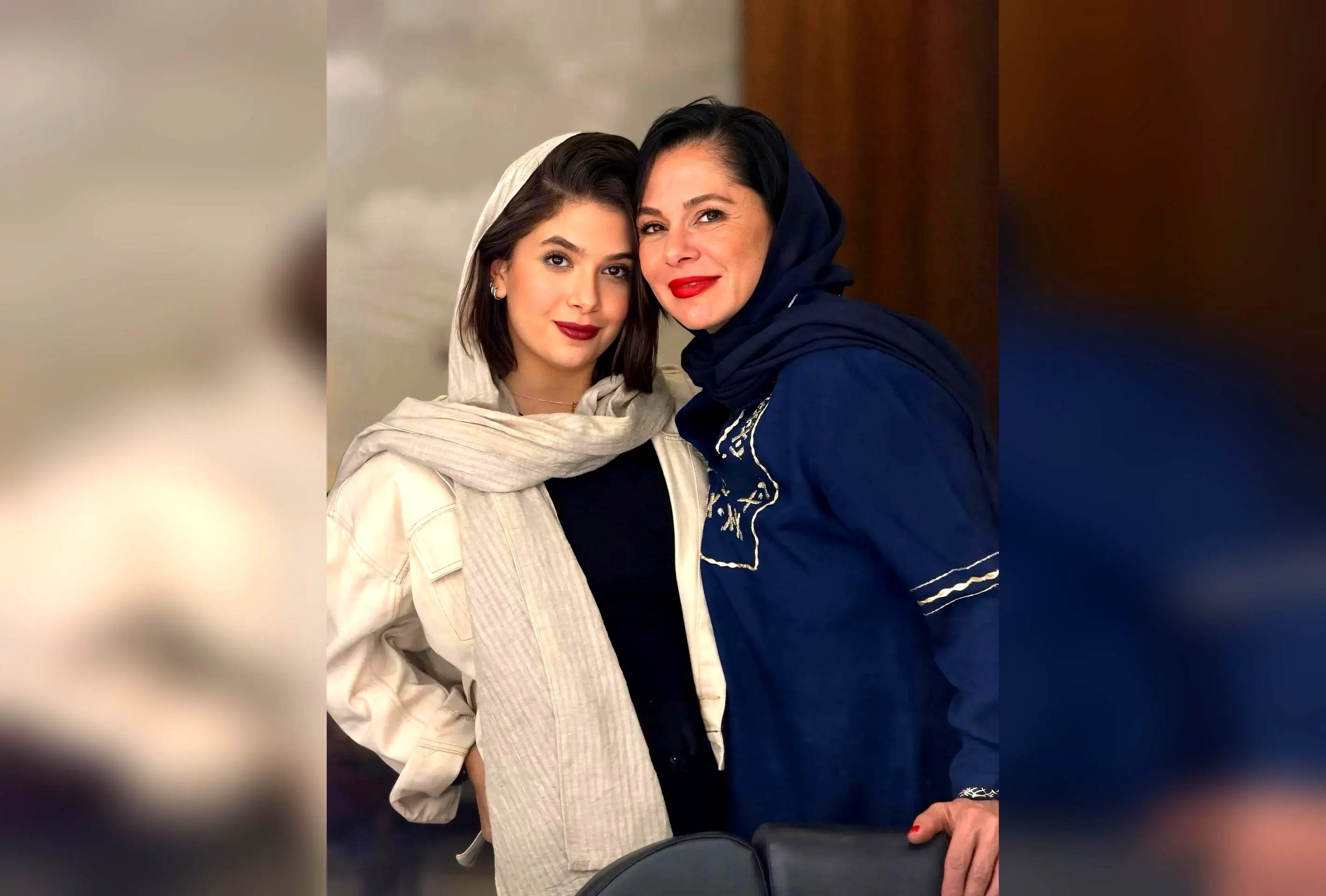 نفس بازغی در کنسرت سهراب پاکزاد ۱۴۰۴/۷/۴: لحظه‌ای بی‌نظیر از مادردختری♥️‍️ در استیج بی‌نظیر