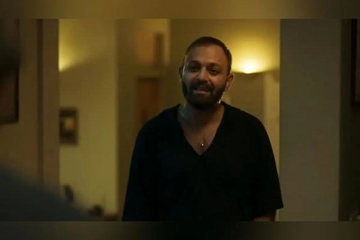 دوئل نفس‌گیر «لاک پشت» با بازی فرهاد اصلانی و نازنین بیاتی؛ اولین نمایش در سینماهای سراسر کشور از چهارشنبه | فیلم هیجان‌انگیز بهمن کامیار را از دست ندهید