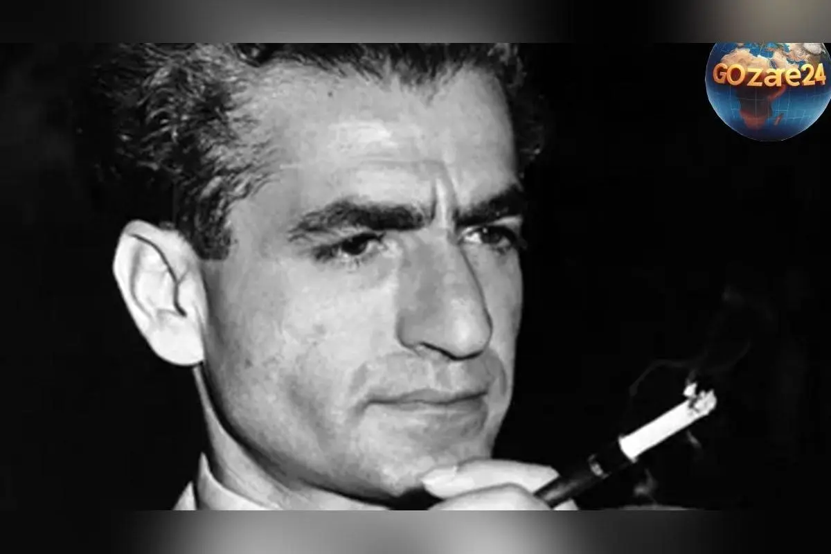 تصویر نادر و قدیمی از محمدرضا پهلوی با سبیل در کنار خانواده در دهه ۲۰