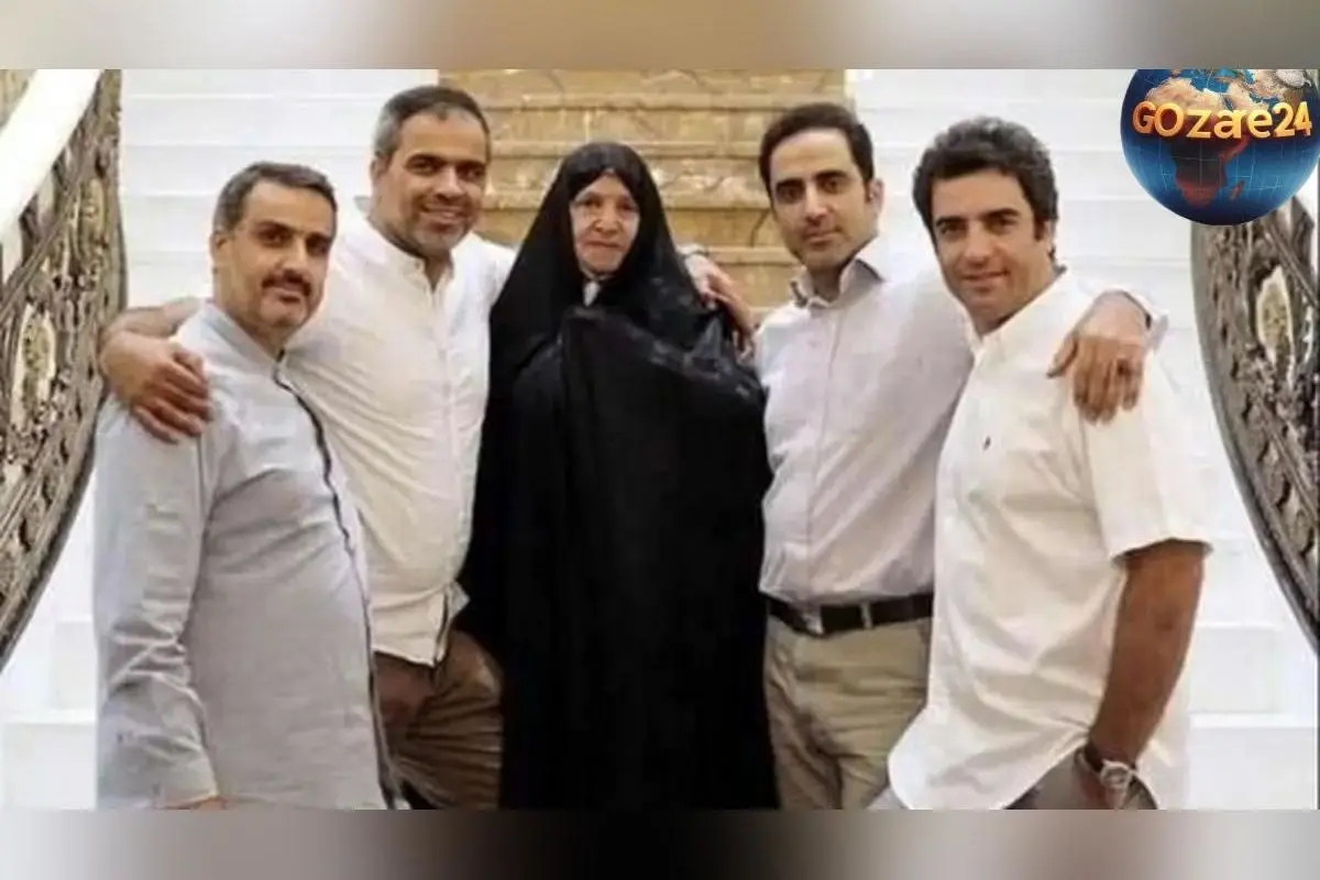 عکس خانوادگی منوچهر هادی در جشن روز مادر؛ لحظه‌های گرم و محبت‌آمیز در خانه پدری