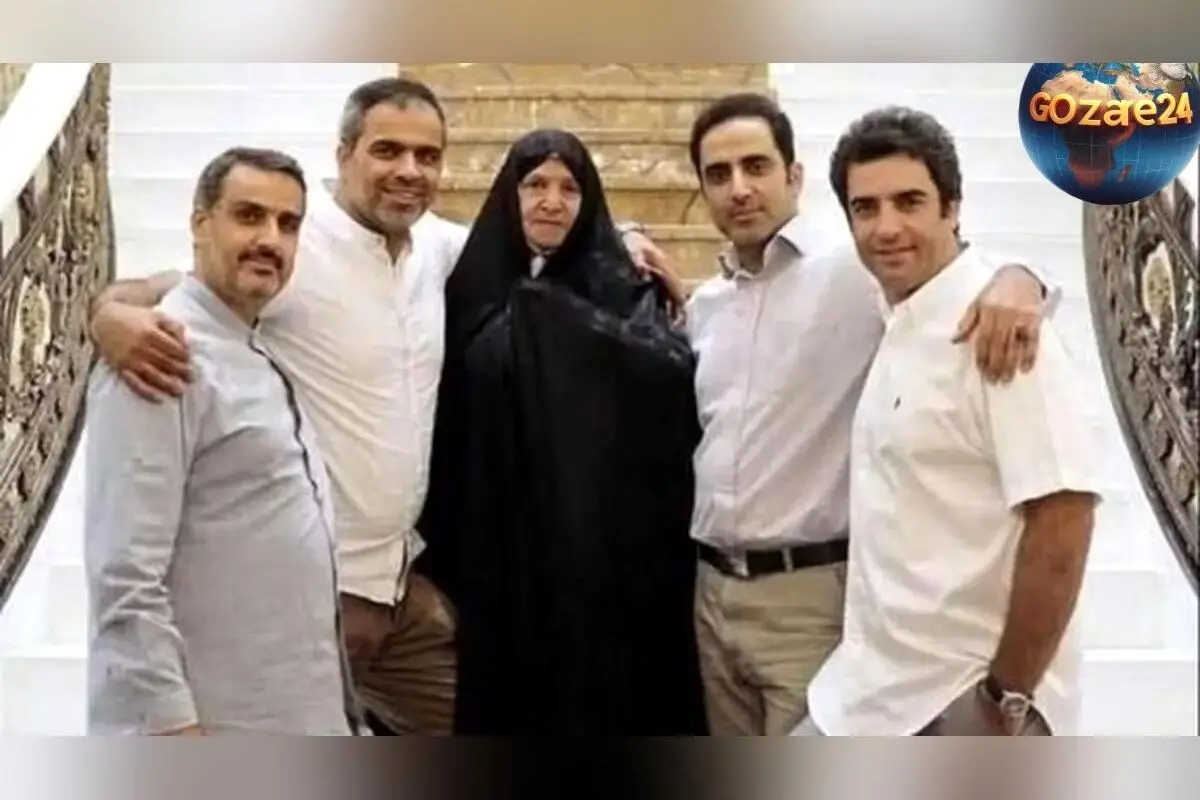 عکس خانوادگی منوچهر هادی در جشن روز مادر؛ لحظه‌های گرم و محبت‌آمیز در خانه پدری