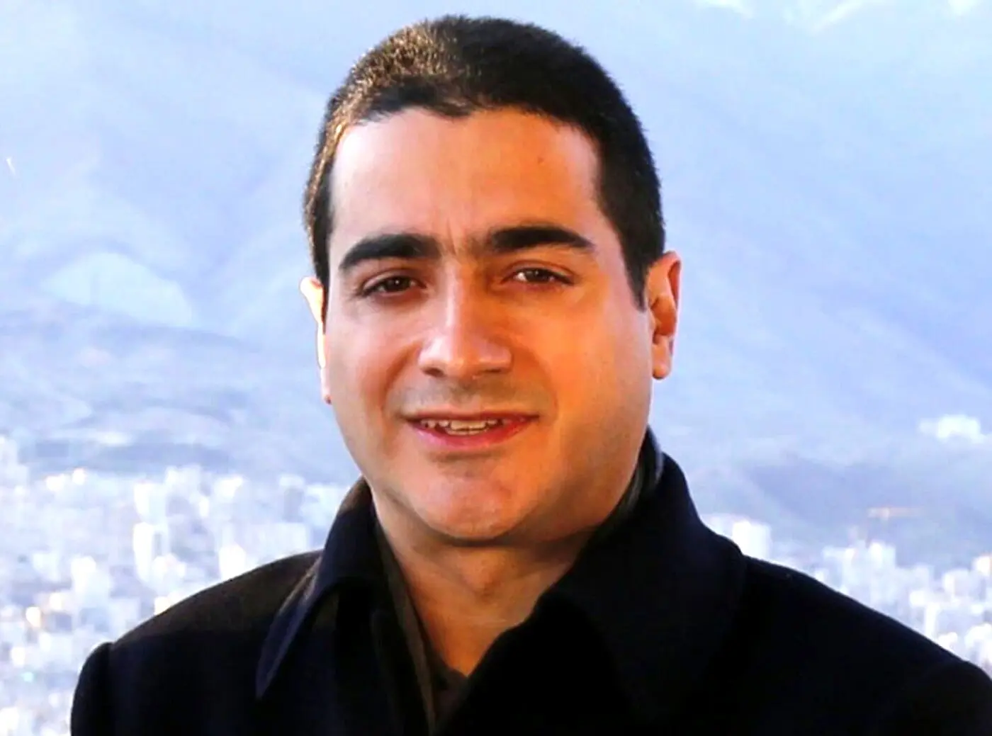 بیوگرافی کامل و زندگی خصوصی همایون شجریان | عکس مادر و آثار هنری برتر این خواننده محبوب
