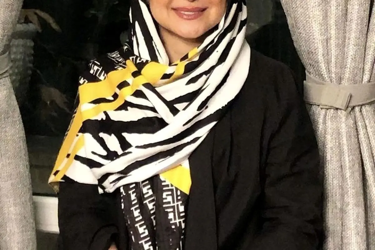 کمند امیرسلیمانی با ذوق عینکی شدن، شوک و شادی در میان طرفدارانش ایجاد کرد!