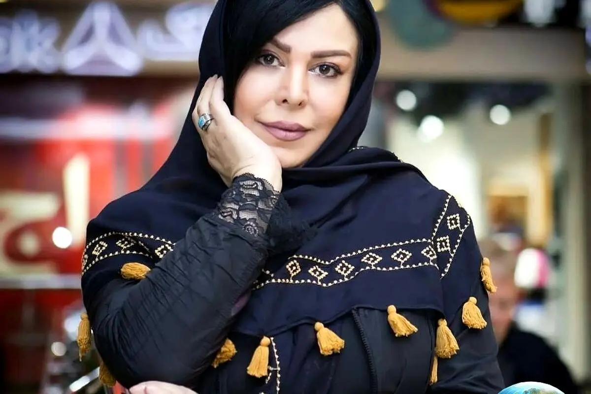 فلور نظری با استایلی نه چندان متین و پیام‌های انگیزشی در اینستاگرام خود