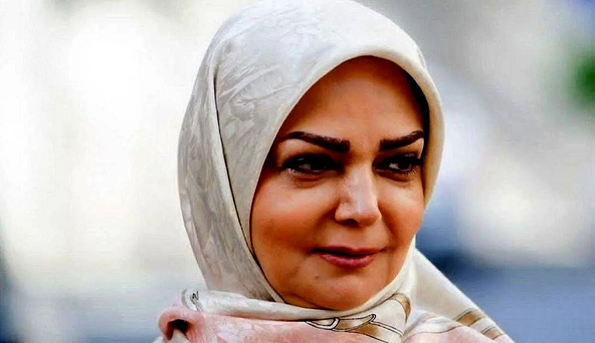 الهه رضایی مجری دهه شصتی با تصویر عاشقانه و نوستالژیک از پسر جوانش در کنار مخاطبین