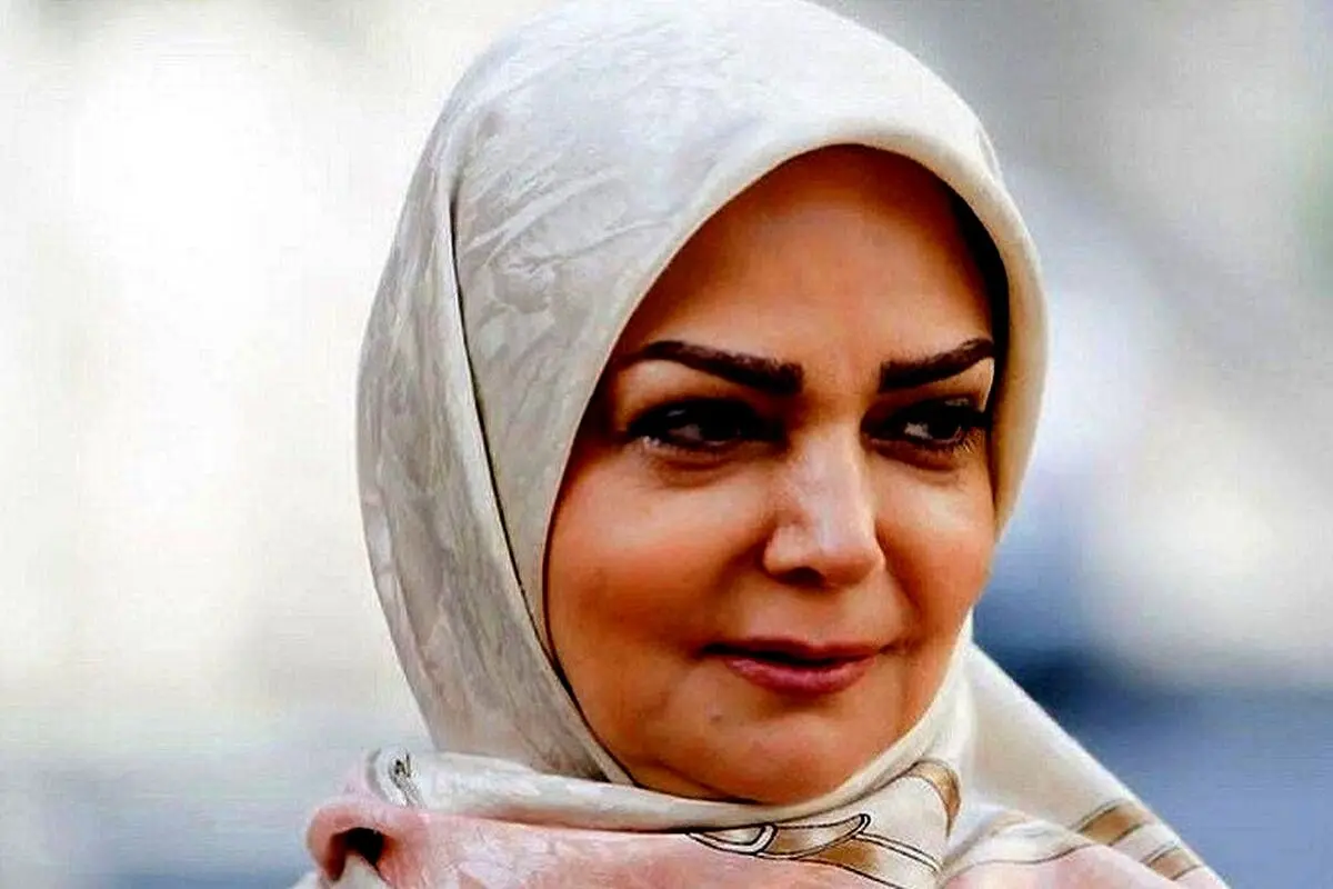 الهه رضایی مجری دهه شصتی با تصویر عاشقانه و نوستالژیک از پسر جوانش در کنار مخاطبین